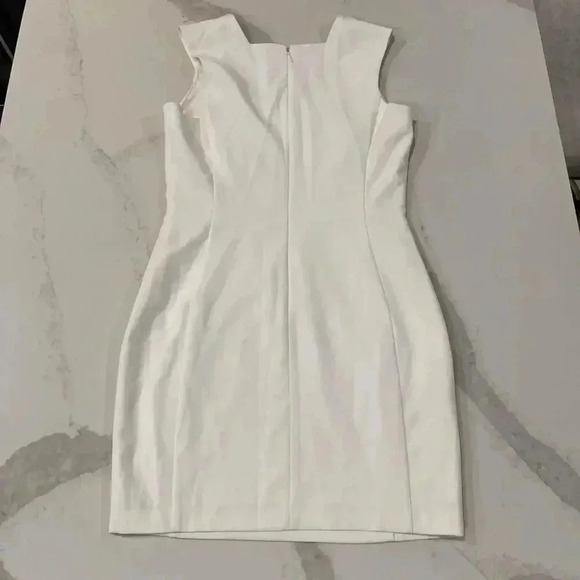 Mango Basics Sweetheart Neckline Asymmetrical Zipper White Dress Women’s Size 6 - Picture 4 of 6